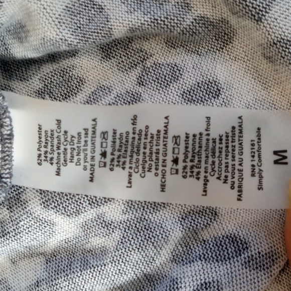 LulaRoe Coverup - Picture 5 of 6